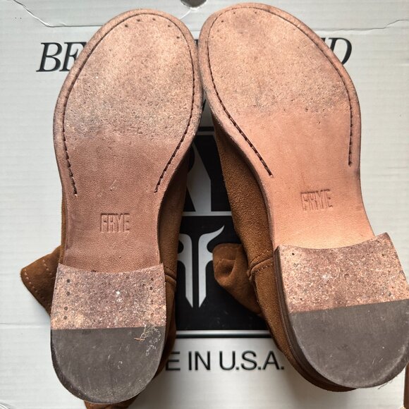 Frye Cara Suede Short Boots - Distressed in brown Size 8.5 Barely Worn - Picture 12 of 12